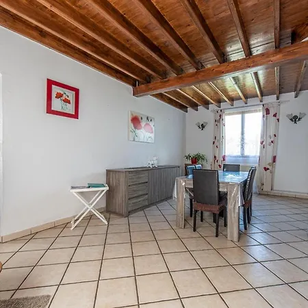 Holiday home Entre Terre Et *